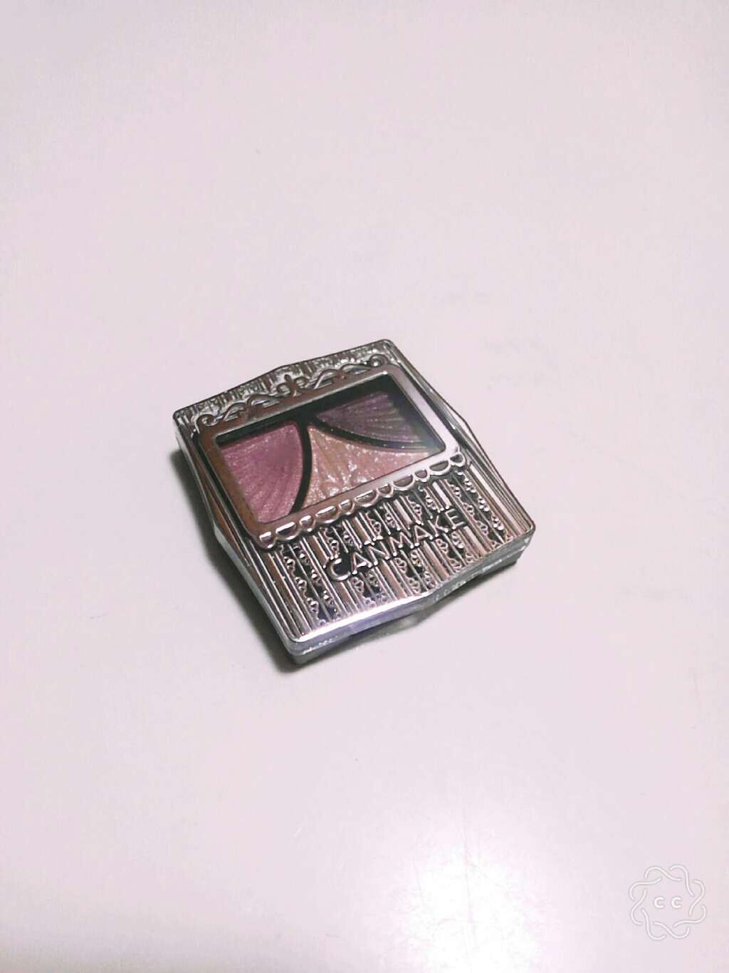 ジューシーピュアアイズ/キャンメイク/アイシャドウパレットを使ったクチコミ(1枚目)