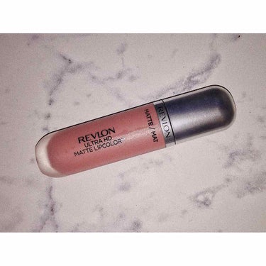 ✔️REVLON
     - Ultra HD Matte Lipcolor (14 : Seduction)

レブロンの、ウルトラＨＤマットリップ
カラーで、私は１４番のセダクションと
いうヌード