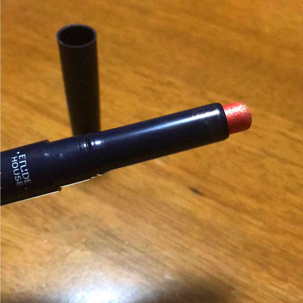 キラキラ アイシャドウ/ETUDE/スティックアイシャドウを使ったクチコミ(2枚目)