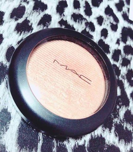 エクストラ ディメンション スキンフィニッシュ/M・A・C/プレストパウダーを使ったクチコミ(1枚目)