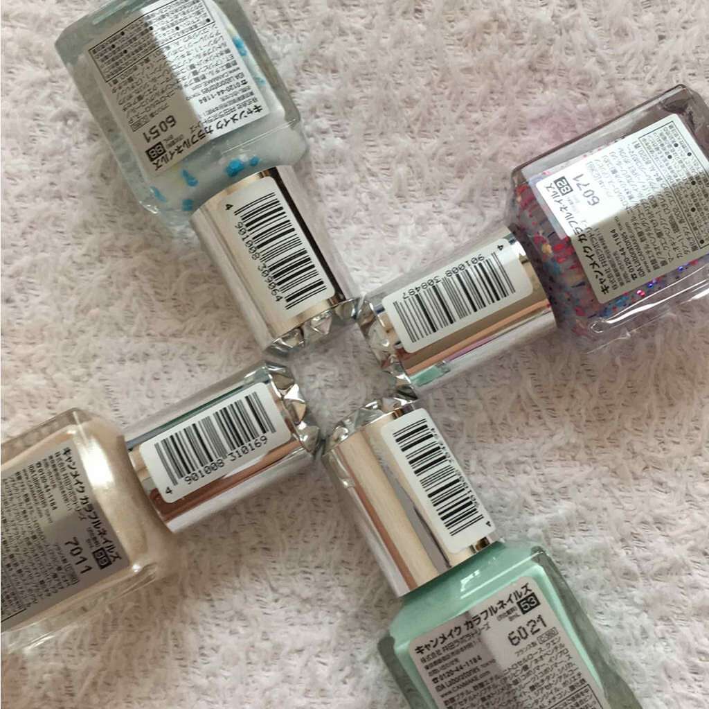 カラフルネイルズ/キャンメイク/マニキュアを使ったクチコミ（2枚目）