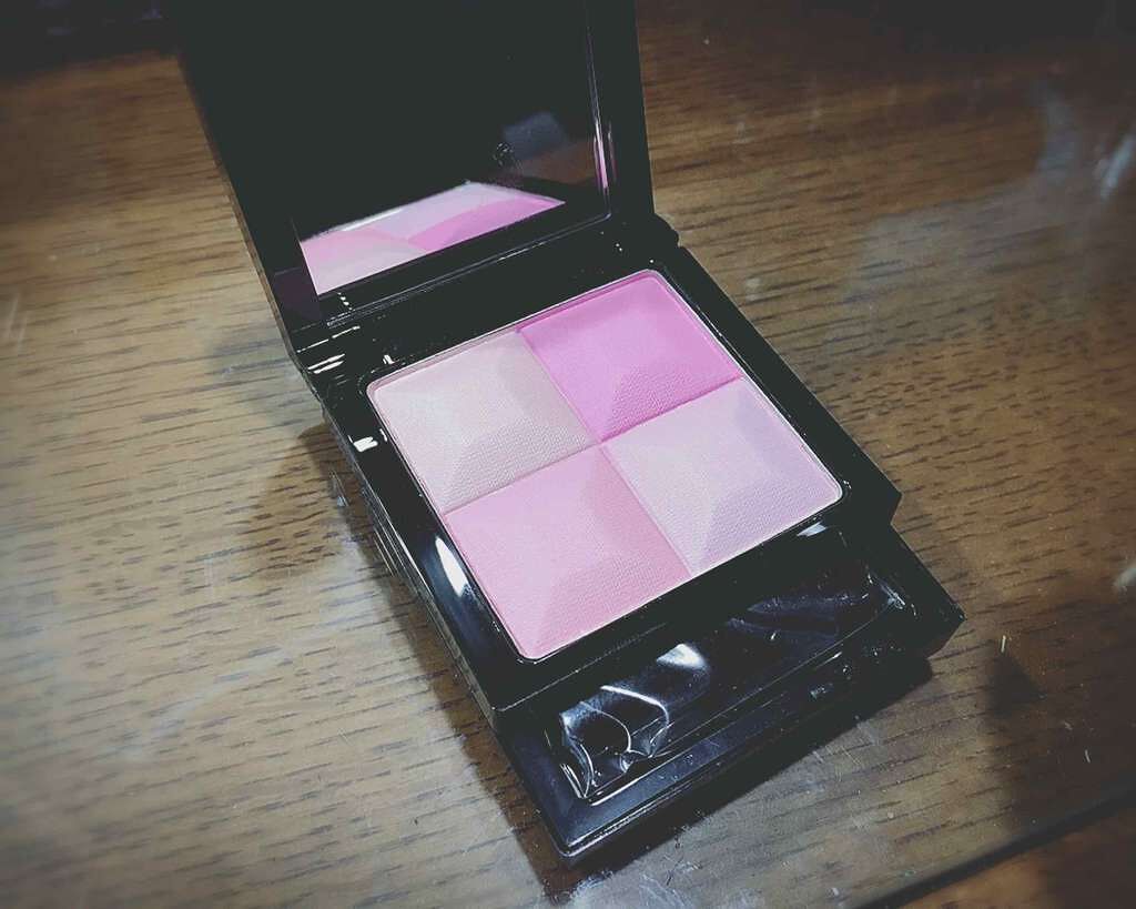 ル・プリズム・ブラッシュ/GIVENCHY/パウダーチークを使ったクチコミ（1枚目）