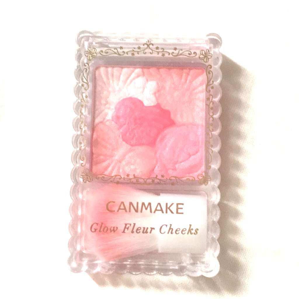 グロウフルールチークス/キャンメイク/パウダーチークを使ったクチコミ(1枚目)