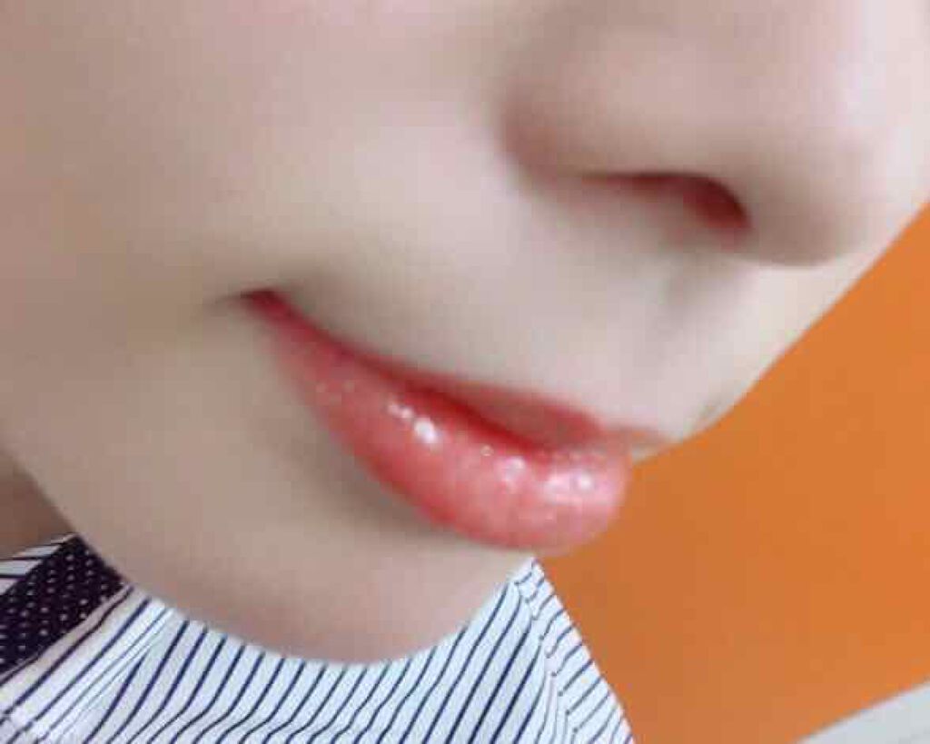 コンフォート リップオイル /CLARINS/リップグロスを使ったクチコミ(2枚目)