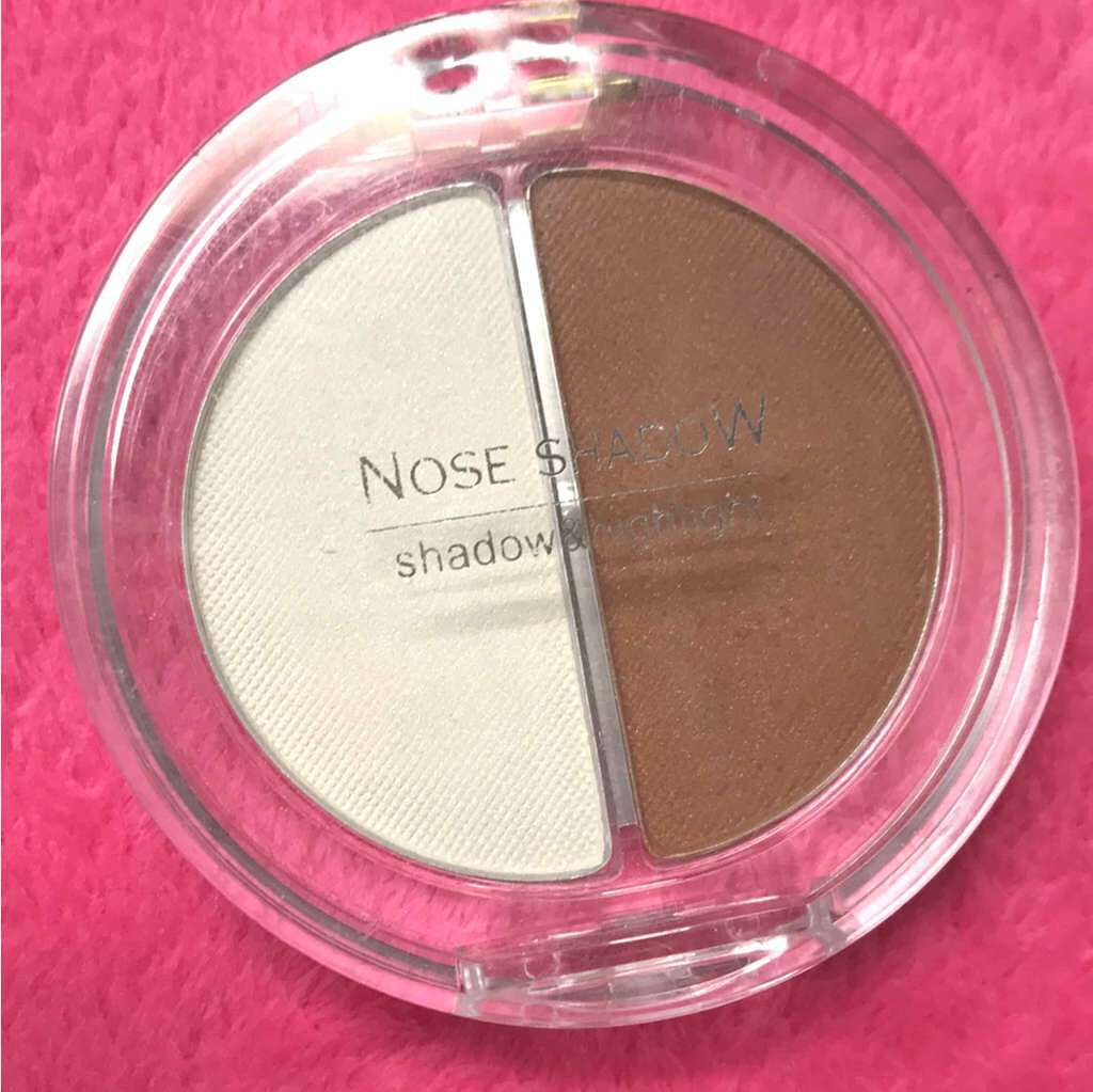 エルファー ノーズシャドウ/DAISO/プレストパウダーを使ったクチコミ(1枚目)