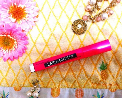 ラッシュニスタ ケアプラス/MAYBELLINE NEW YORK/マスカラを使ったクチコミ(1枚目)