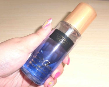 VICTORIA'S SECRET FRAGRANCE MIST
常にバックに入れてる持ち歩いている愛用品です✲
(最近パッケージがボトル型から変わったようですね)

とにかくシークレットチャームの香り