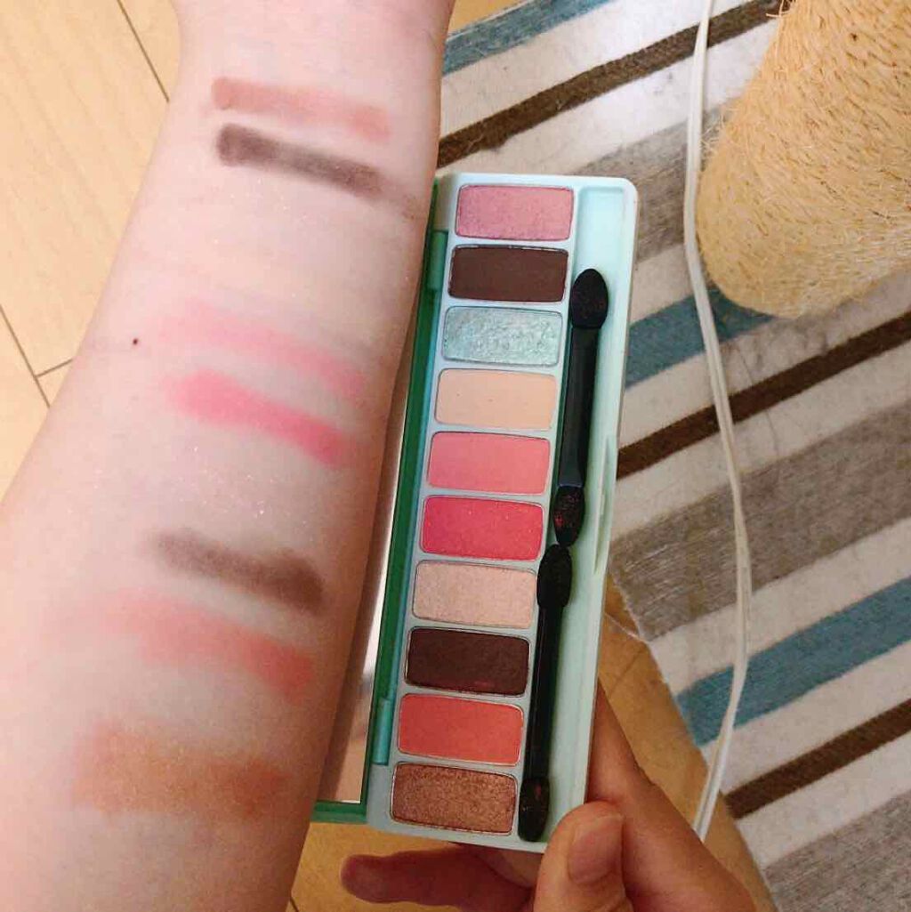 プレイカラー アイシャドウ/ETUDE/アイシャドウパレットを使ったクチコミ（2枚目）