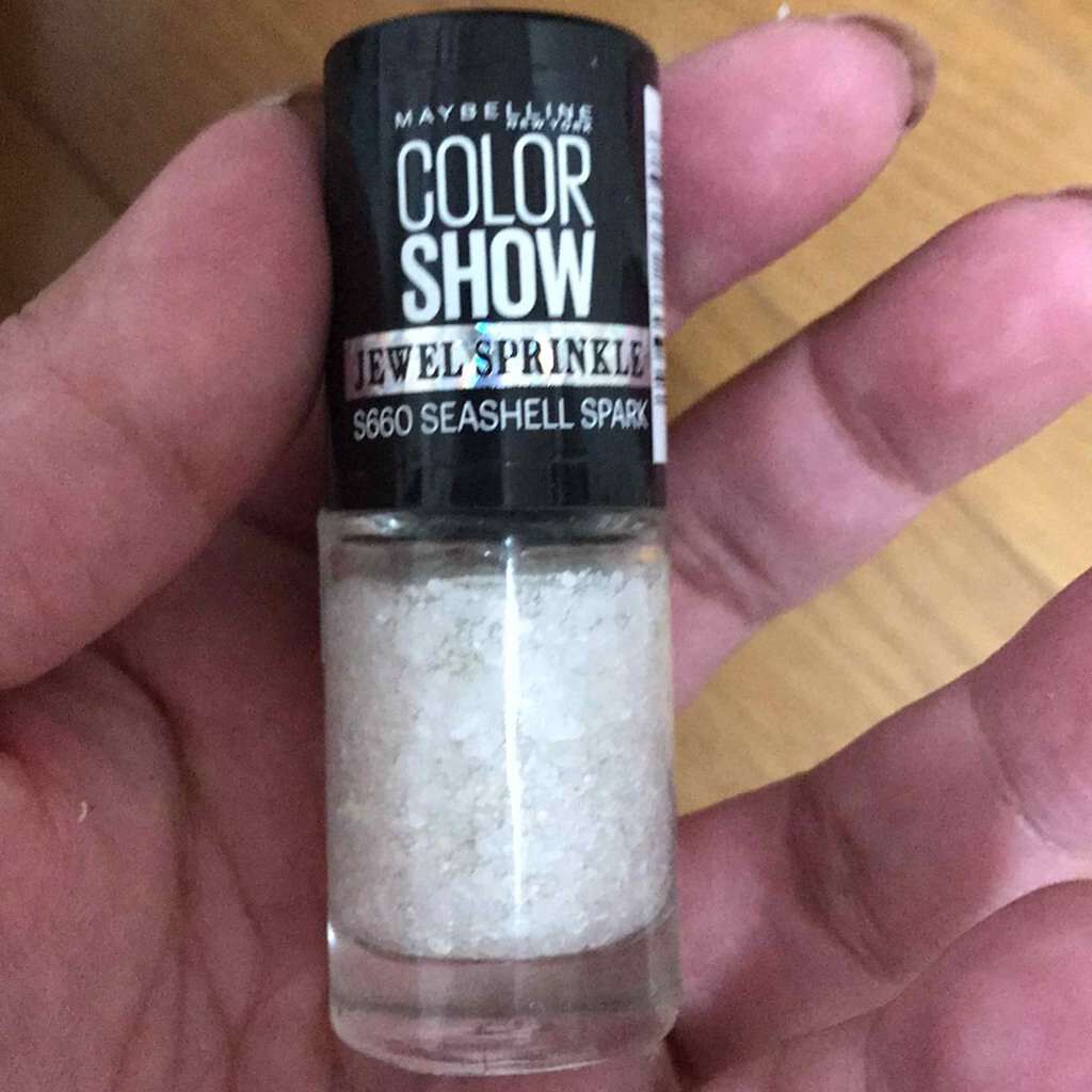 カラー ショー ネイル ポルカ ドット/MAYBELLINE NEW YORK/マニキュアを使ったクチコミ(1枚目)