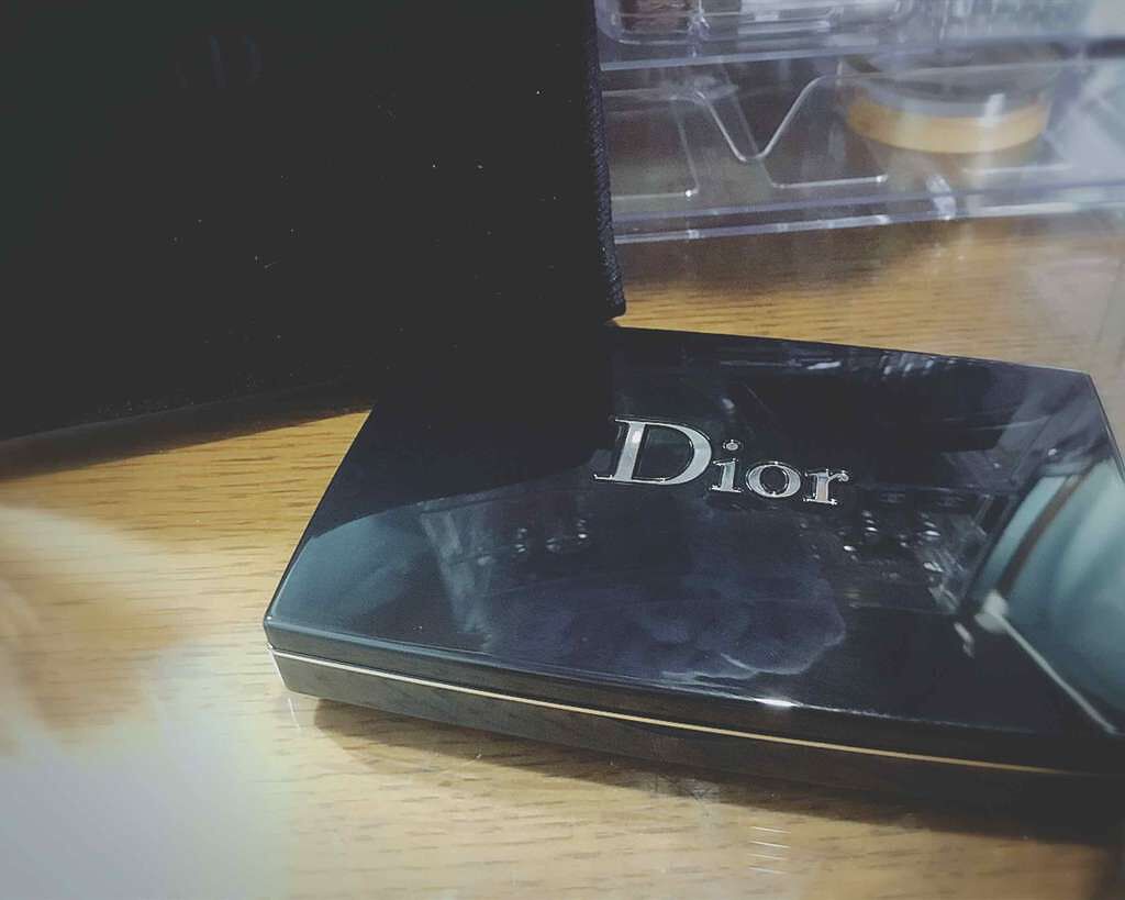 ディオールスキン フォーエヴァー コンパクト エクストレム コントロール/Dior/パウダーファンデーションを使ったクチコミ(2枚目)