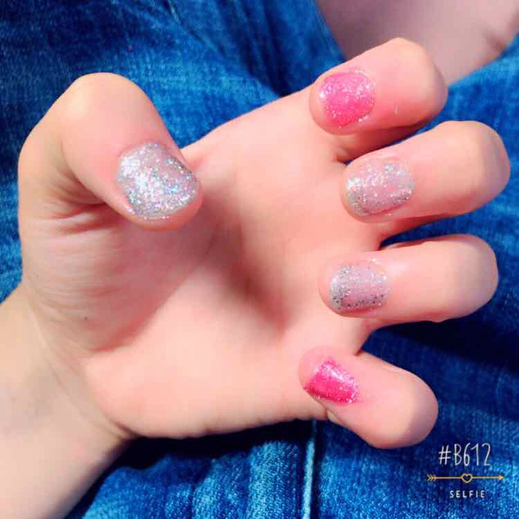 カラフルネイルズ/キャンメイク/マニキュアを使ったクチコミ（2枚目）