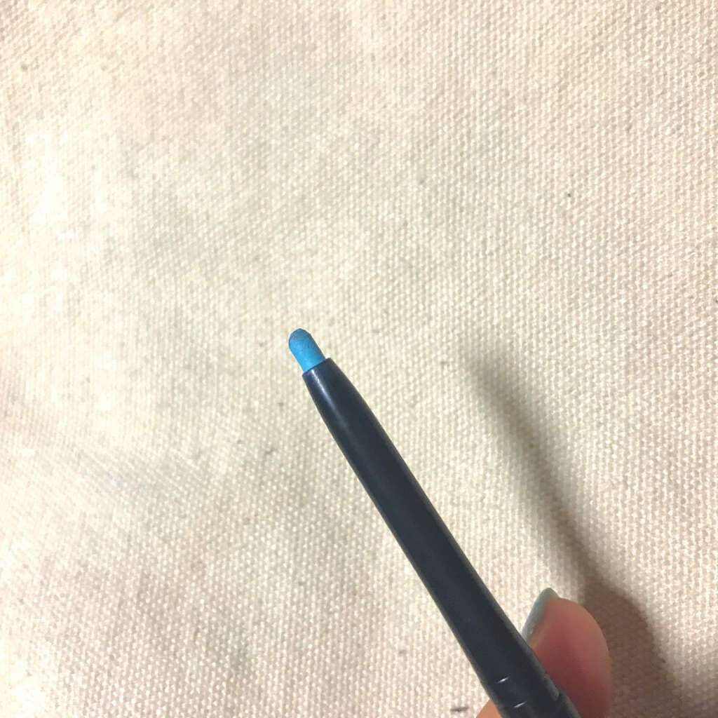 カラー ショー ライナー/MAYBELLINE NEW YORK/ペンシルアイライナーを使ったクチコミ(2枚目)