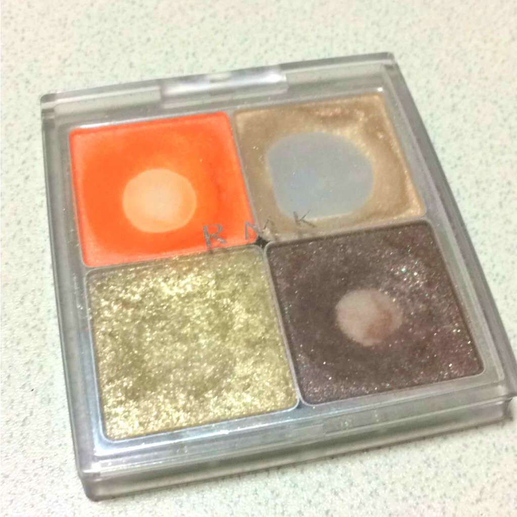 インジーニアス パウダーアイズ N/RMK/単色アイシャドウを使ったクチコミ（1枚目）