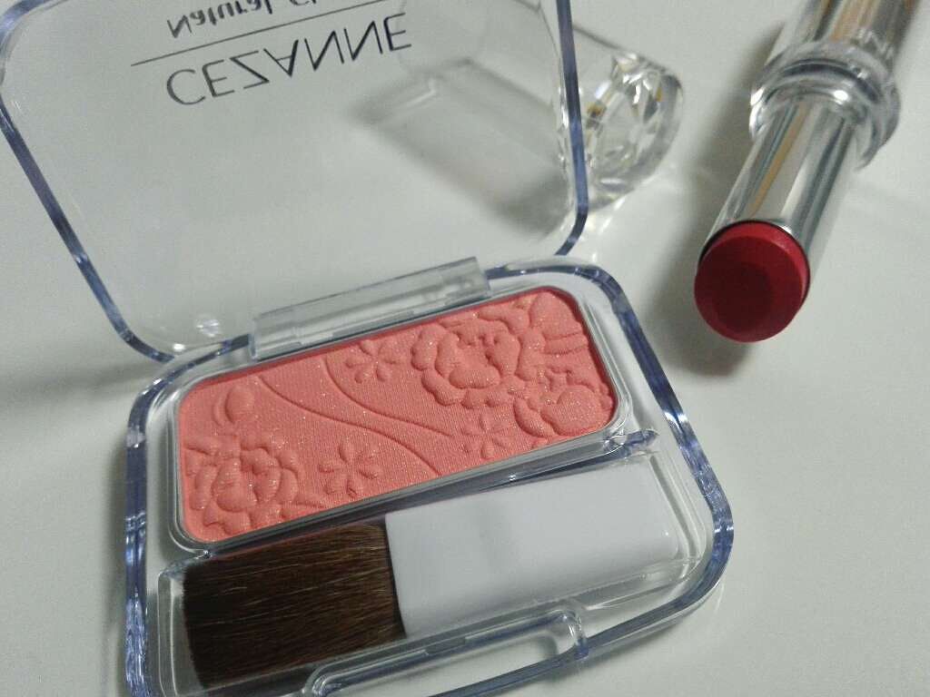 ラスティンググロスリップ/CEZANNE/口紅を使ったクチコミ（1枚目）