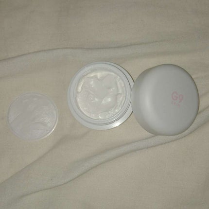 WHITE WHIPPING CREAM(ウユクリーム)/G9SKIN/化粧下地を使ったクチコミ(2枚目)