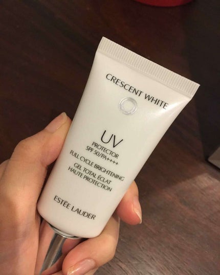 クレッセント ホワイト UV プロテクター/ESTEE LAUDER/日焼け止め・UVケアを使ったクチコミ(2枚目)