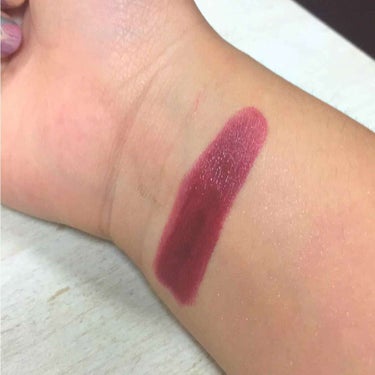 Ultra Last Instant Colour Lipstick/essence/口紅を使ったクチコミ（2枚目）