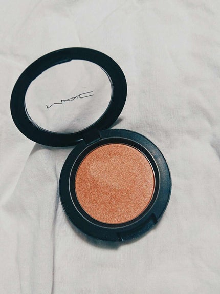 シアトーンブラッシュ/M・A・C/パウダーチークを使ったクチコミ(1枚目)