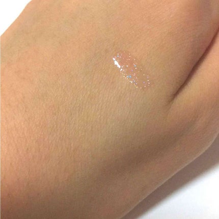 メスメリック グロスオン/CHICCA/リップグロスを使ったクチコミ(2枚目)