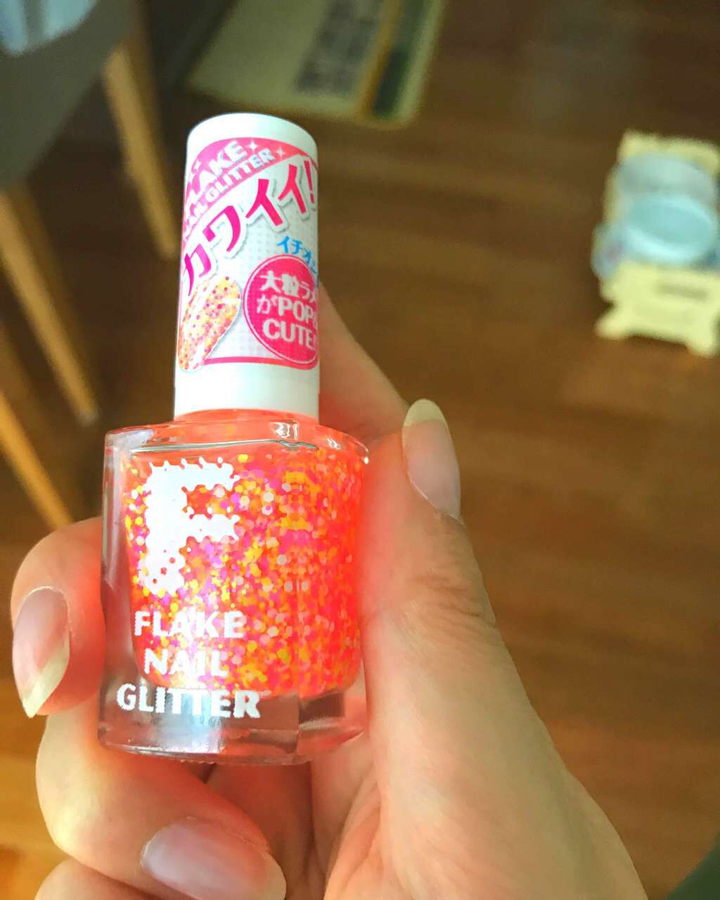 AT フレーク ネイル グリッター/Art Collection/マニキュアを使ったクチコミ(1枚目)