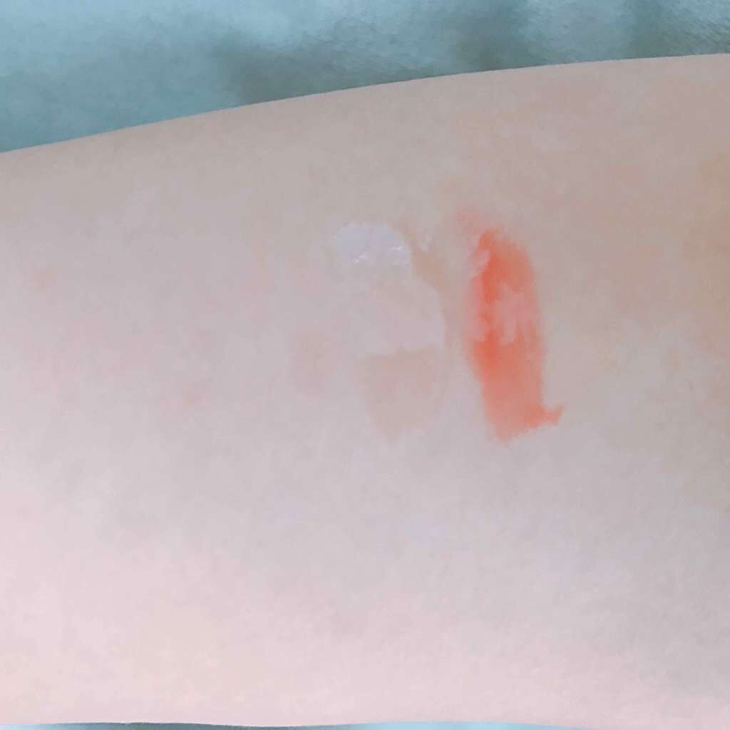 38°C / 99°F リップトリートメント (リップ美容液)/UZU BY FLOWFUSHI/リップケアを使ったクチコミ(3枚目)