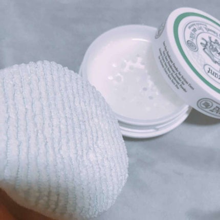 薬用さらさらデオドラントパウダー/デオナチュレ/デオドラント・制汗剤を使ったクチコミ(2枚目)