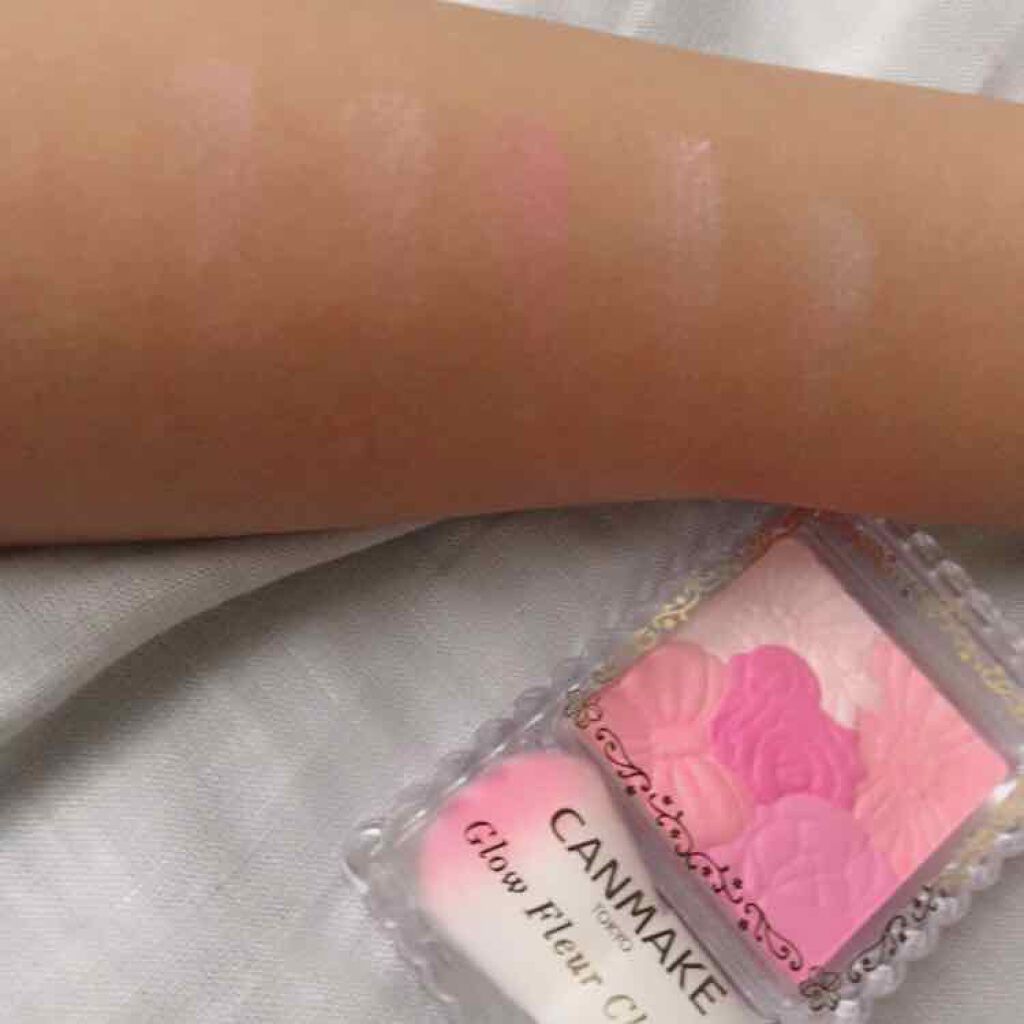 グロウフルールチークス/キャンメイク/パウダーチークを使ったクチコミ(2枚目)