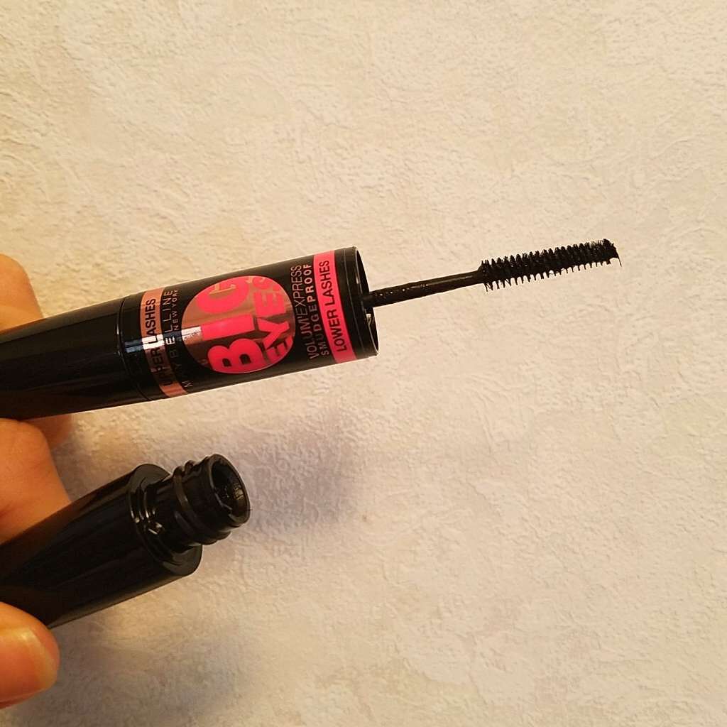 ボリューム エクスプレス ビッグアイ/MAYBELLINE NEW YORK/マスカラを使ったクチコミ(3枚目)