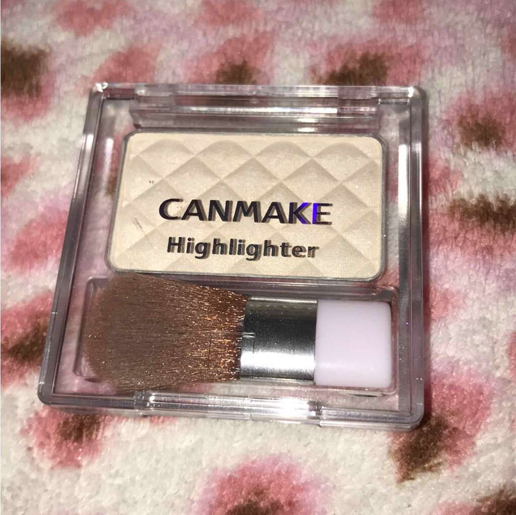 ハイライター/キャンメイク/パウダーハイライトを使ったクチコミ(1枚目)