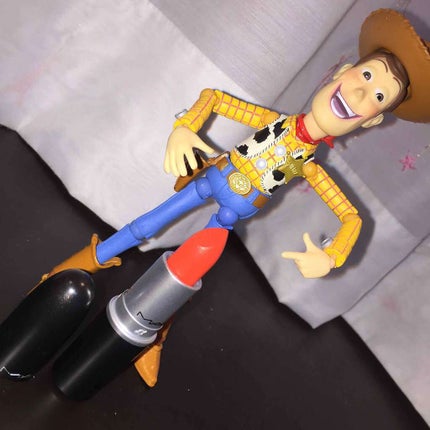 リップスティック モランジ(アンプリファイド)/M・A・C/口紅を使ったクチコミ(2枚目)