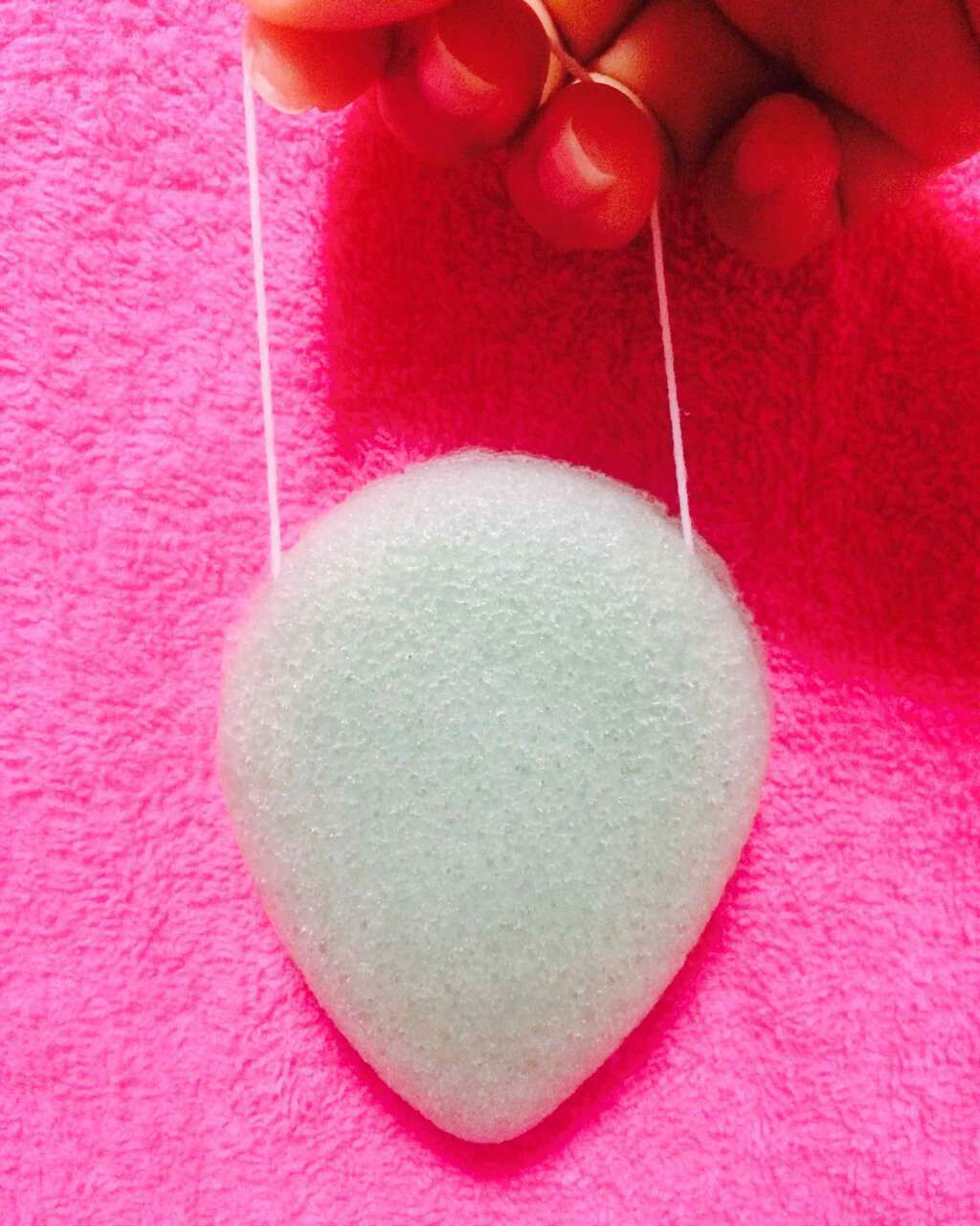 天然こんにゃくパフ/DAISO/その他スキンケアグッズを使ったクチコミ(2枚目)