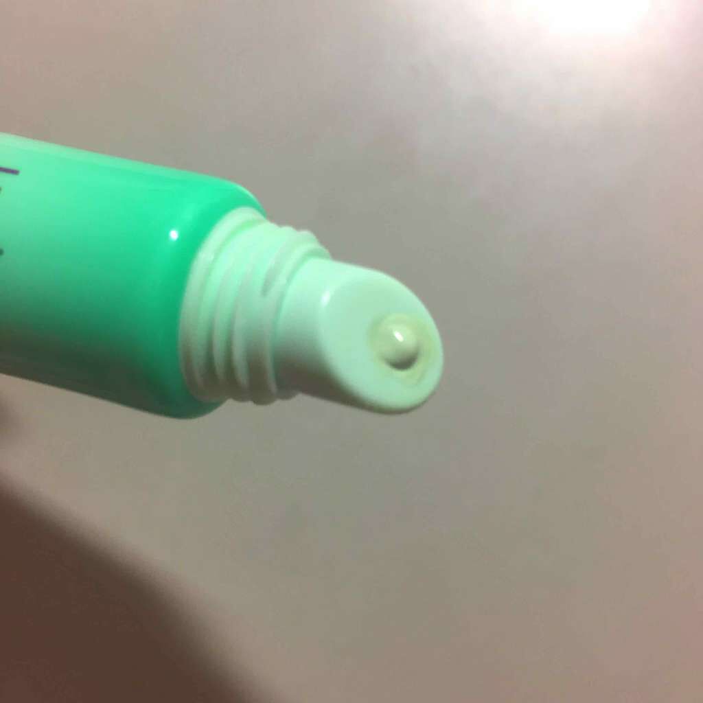 赤み補正コンシーラー/CEZANNE/クリームコンシーラーを使ったクチコミ（2枚目）