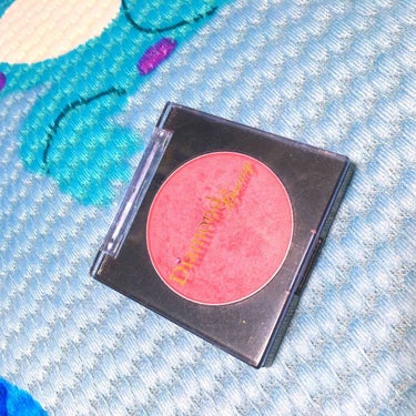 Diamond Beauty(ウェーブコーポレーション) Diamond Blush チークのクチコミ「パッケージが変わってますね👀
私が高校生の時に見た目が可愛くてdiamondbeautyのもの.....」（1枚目）