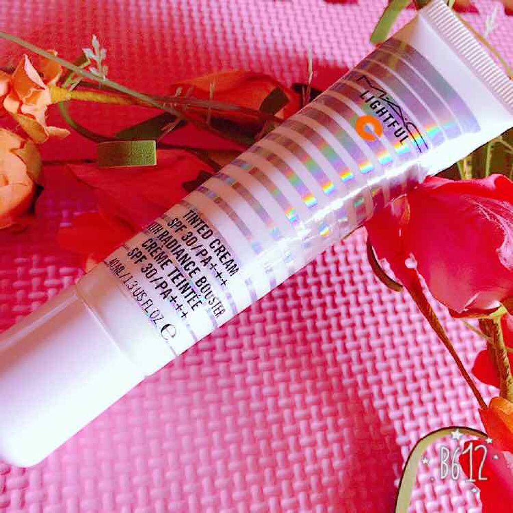 ライトフル C+ ティンティッド クリーム SPF 30/M・A・C/化粧下地を使ったクチコミ(1枚目)