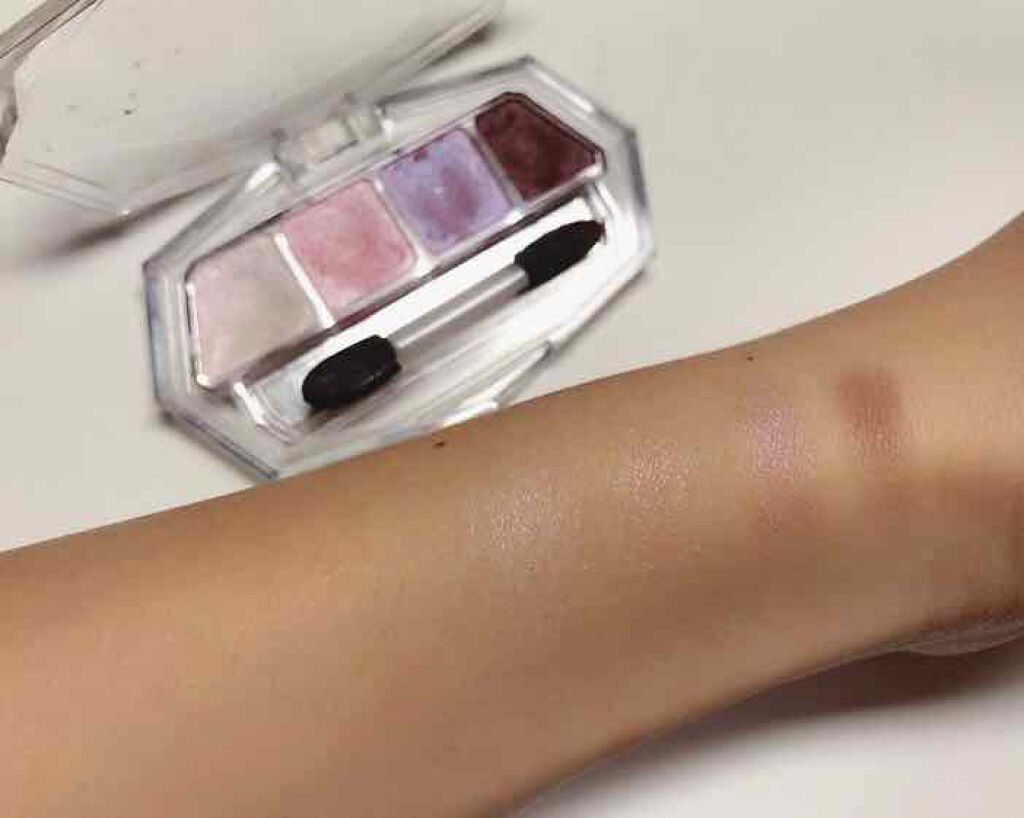 フォーシャイニーアイズ/キャンメイク/アイシャドウパレットを使ったクチコミ(3枚目)