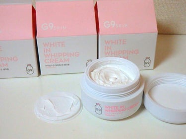 G9SKIN WHITE IN WHIPPING CREAM

何個もストックするほど大好きなクリームです！
2個使い切った感想としては実際に美白にはなりません！（笑）
でも塗ると肌が一時的にトーンアッ