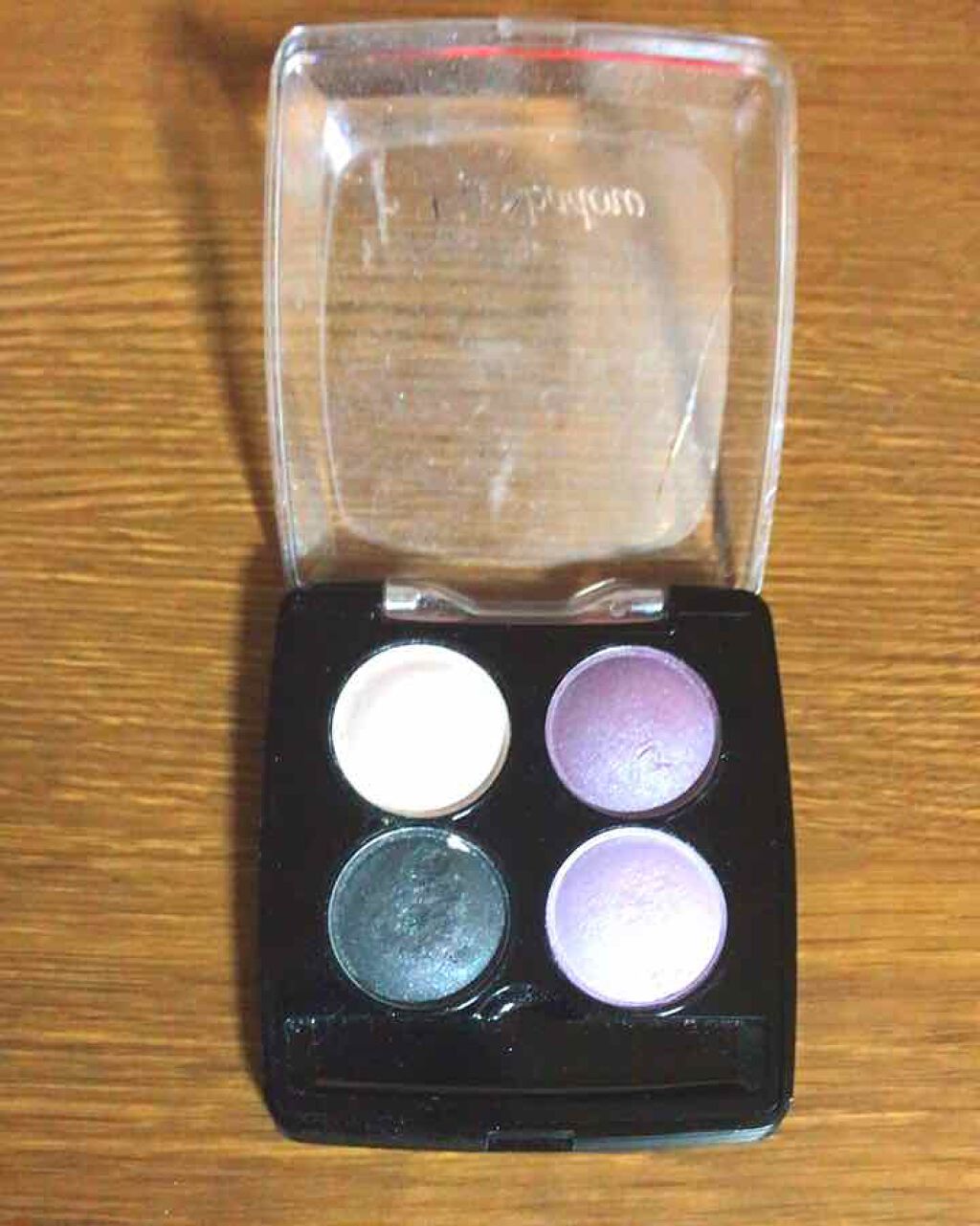 エルファー パールインアイシャドウ/DAISO/アイシャドウパレットを使ったクチコミ（2枚目）