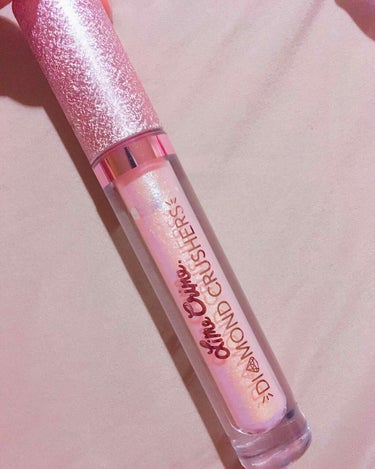 lime crime Diamond crashers Chokeです♡
カナダで購入しました！
キラキラ好きには堪らないぐらい全体にキラキラが載るので
わたしはほかのリップと混ぜて使ってます♡
