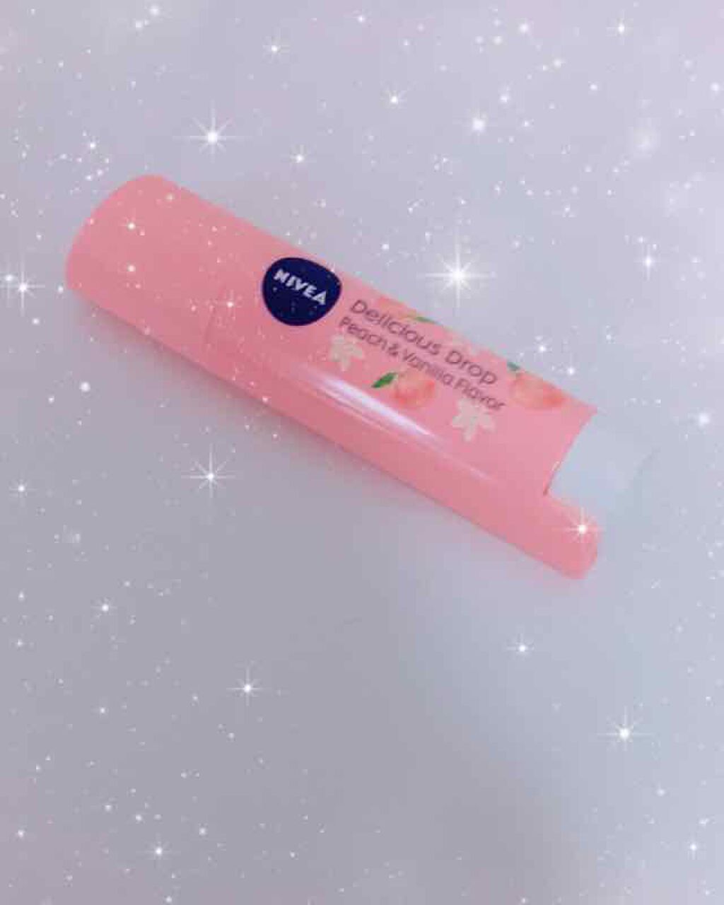 フレーバーリップ デリシャスドロップ アップルの香り〜バニラの香りのアクセント/ニベア/リップクリームを使ったクチコミ(1枚目)