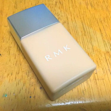 UVリクイドファンデーション/RMK/リキッドファンデーションを使ったクチコミ（1枚目）