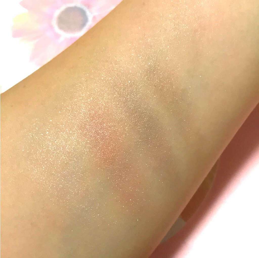 エアリータッチシャドウ/CEZANNE/アイシャドウパレットを使ったクチコミ(2枚目)