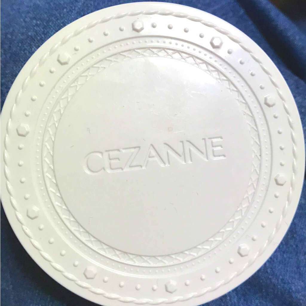 UVクリアフェイスパウダー/CEZANNE/プレストパウダーを使ったクチコミ(1枚目)