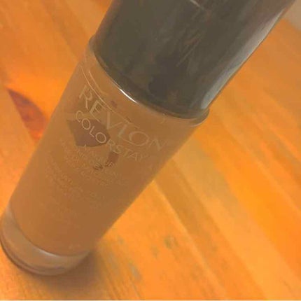 カラーステイ メイクアップ/REVLON/リキッドファンデーションを使ったクチコミ(1枚目)