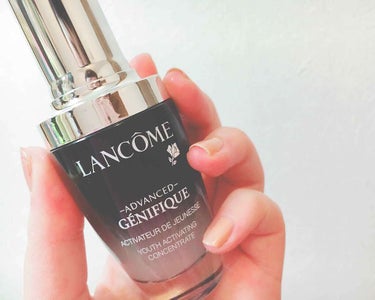 LANCOME ジェニフィックのクチコミ「朝晩洗顔後に使ってます。
厚塗りしてる感じはないのにしっかり保湿され、悩んでいた季節の変わり目.....」（1枚目）