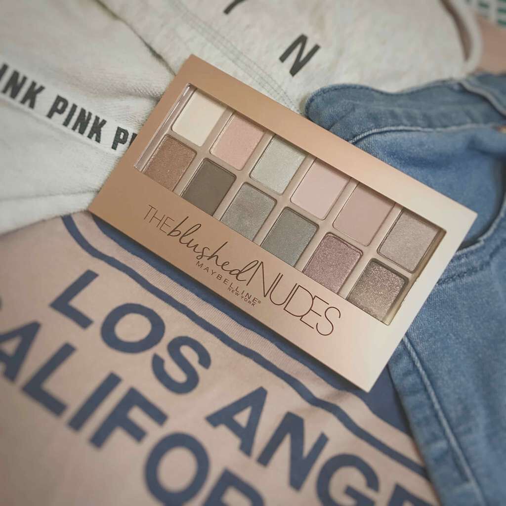 ヌードパレット ブラッシュド/MAYBELLINE NEW YORK/アイシャドウパレットを使ったクチコミ(1枚目)