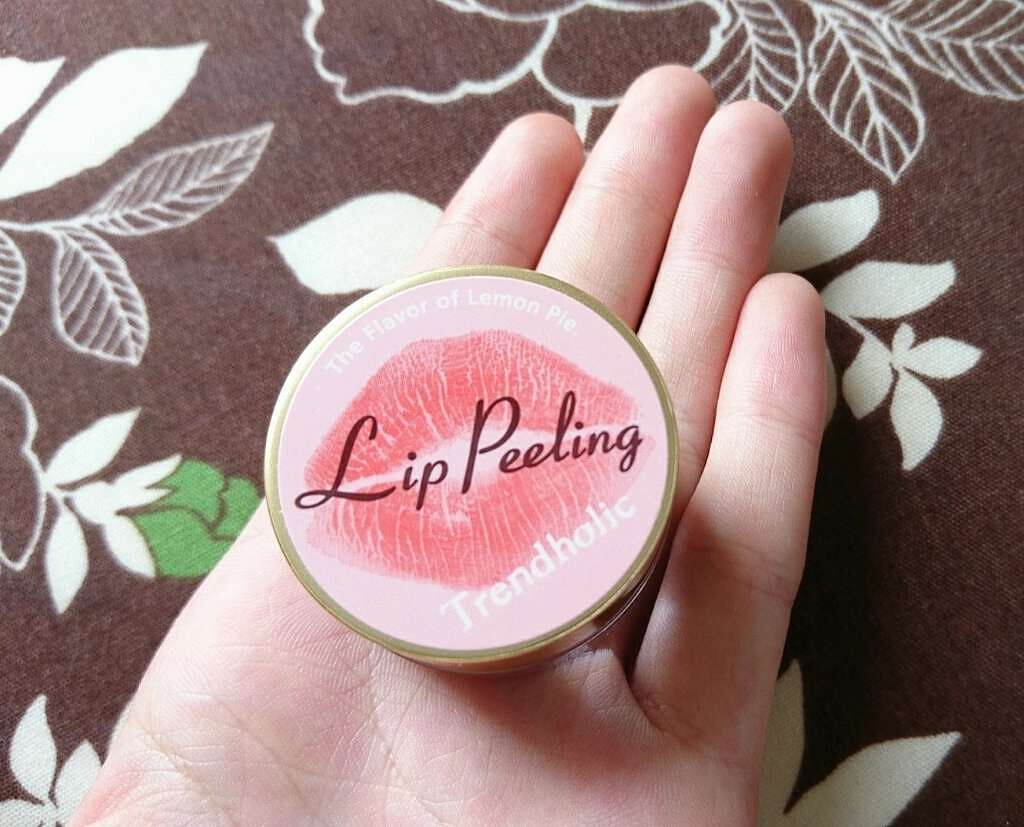 リップピーリング/トレンドホリック/リップスクラブを使ったクチコミ（2枚目）