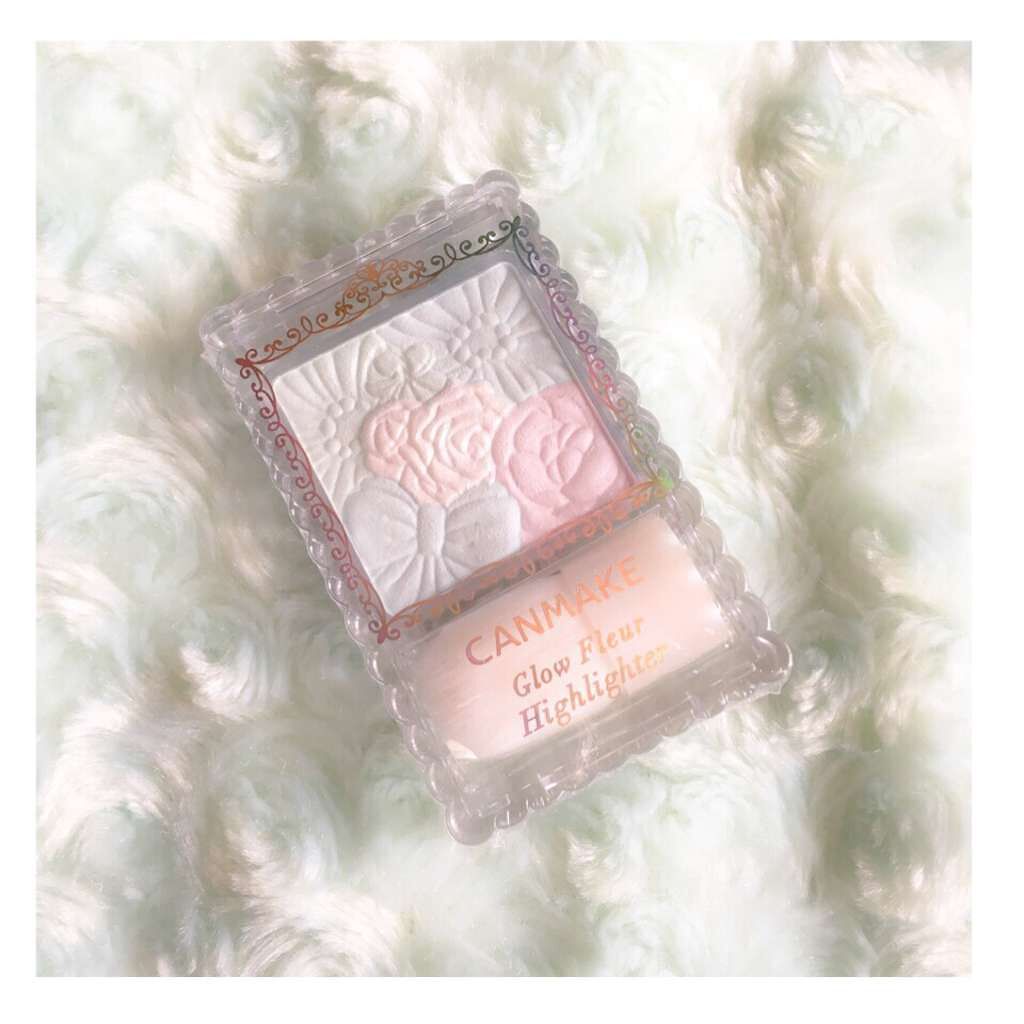 グロウフルールハイライター/キャンメイク/パウダーハイライトを使ったクチコミ(1枚目)