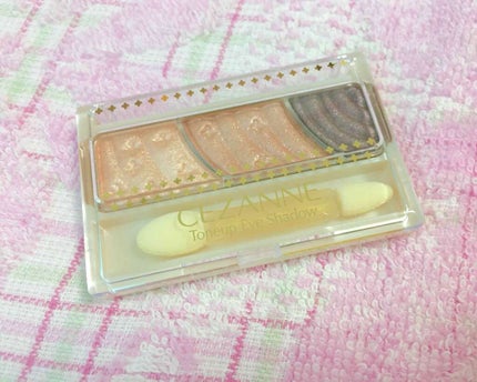 トーンアップアイシャドウ/CEZANNE/アイシャドウパレットを使ったクチコミ(2枚目)