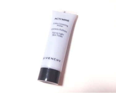 GIVENCHY アクティ マインのクチコミ「ジバンシイ アクティ マイン ブルー✧*｡

最近はこちらのコントロールカラーを全顔に塗り、こ.....」（1枚目）