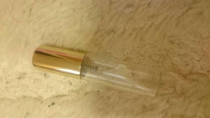 DAISO スリムアトマイザーのクチコミ「ボディミストを携帯するのに使っています。透明な本体の部分はガラス製なので、アルコールで溶けて中.....」(1枚目)